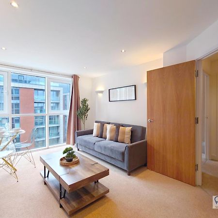 London Excel Stays - One Bed Apartment Exterior photo